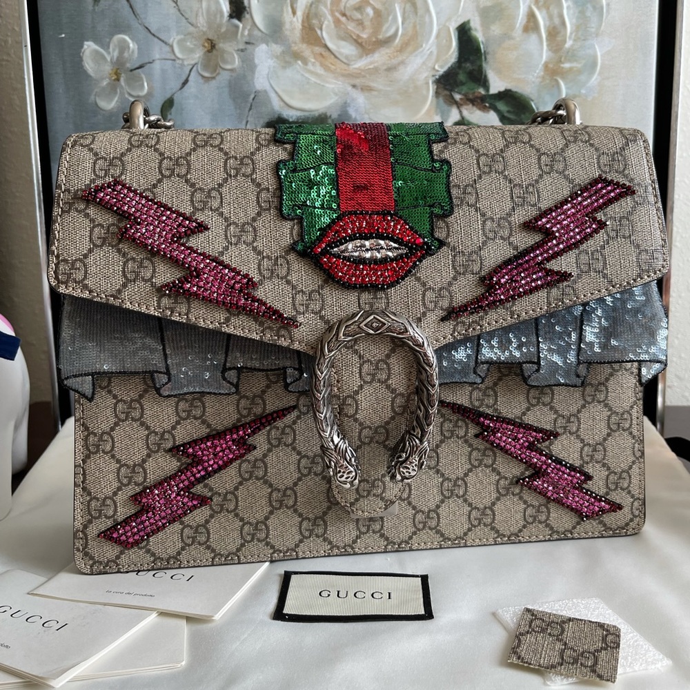 Auth GUCCI GG Supreme Monogram LE Medium Dionysus - Picture 12 of 16
